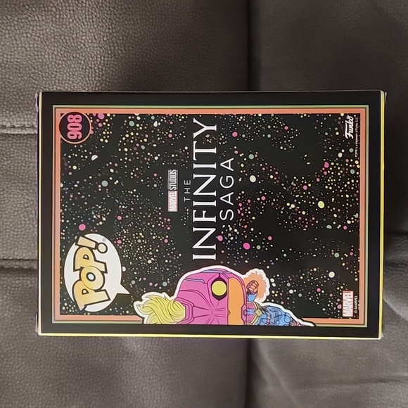 Captain Marvel Funko pop - Picture 3 of 4